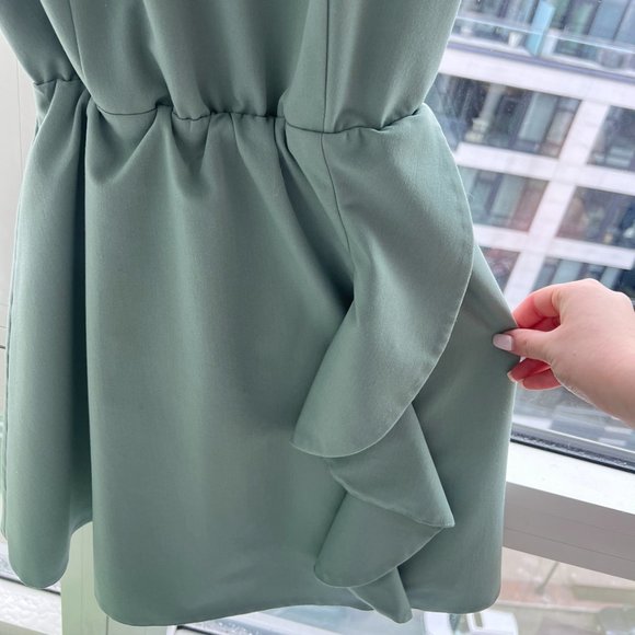 Elegant Olive Green Mini Dress Ope Back in S - Picture 4 of 4